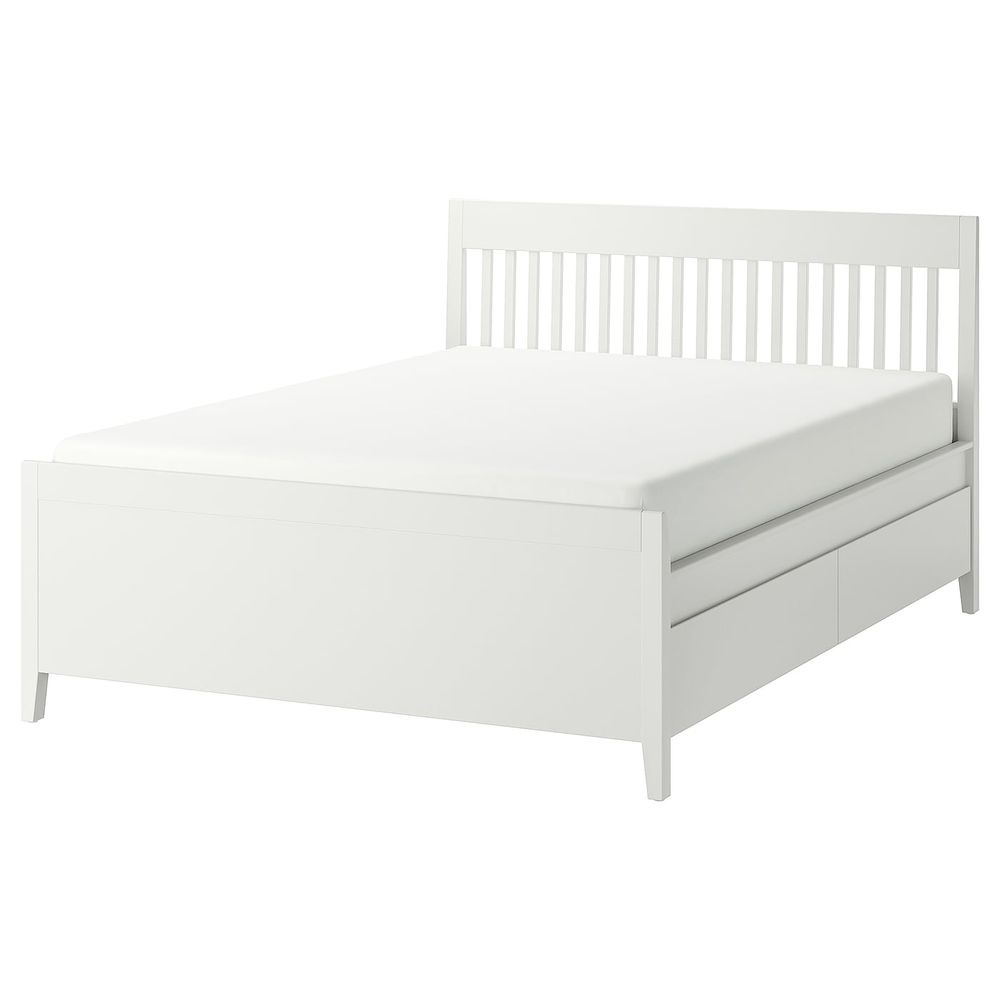 IKEA, вид спереди