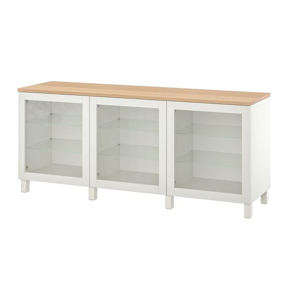 IKEA, вид спереди