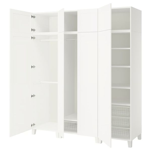 IKEA, вид спереди
