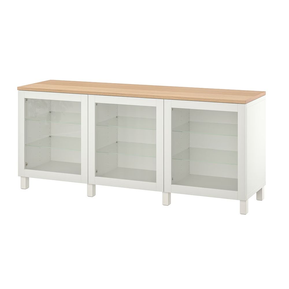 IKEA, вид спереди