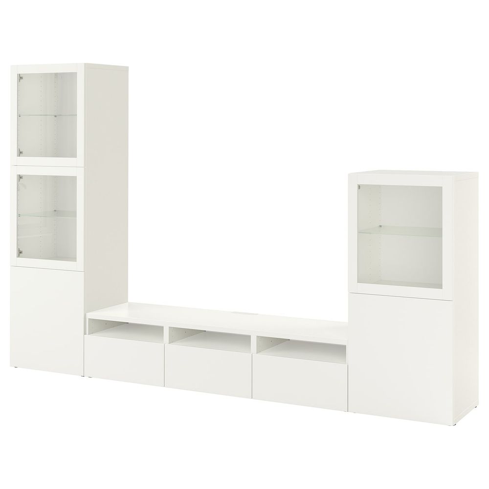 IKEA, вид спереди