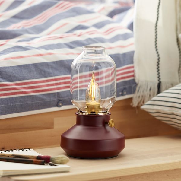 Лампа настольная, темно-красный IKEA TÄRNABY ТЭРНАБИ 404.575.30 - фото 3