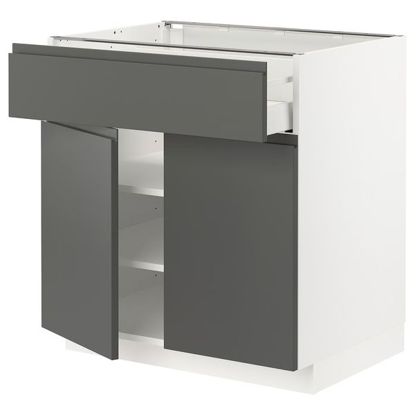 IKEA, вид спереди