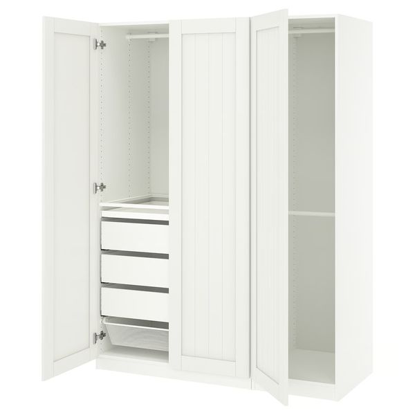 IKEA, вид спереди