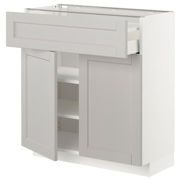 IKEA, вид спереди