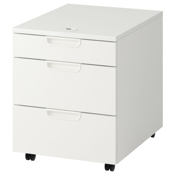 IKEA, вид спереди
