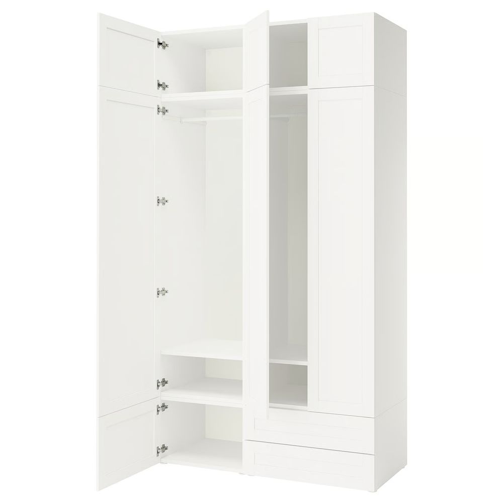 IKEA, вид спереди
