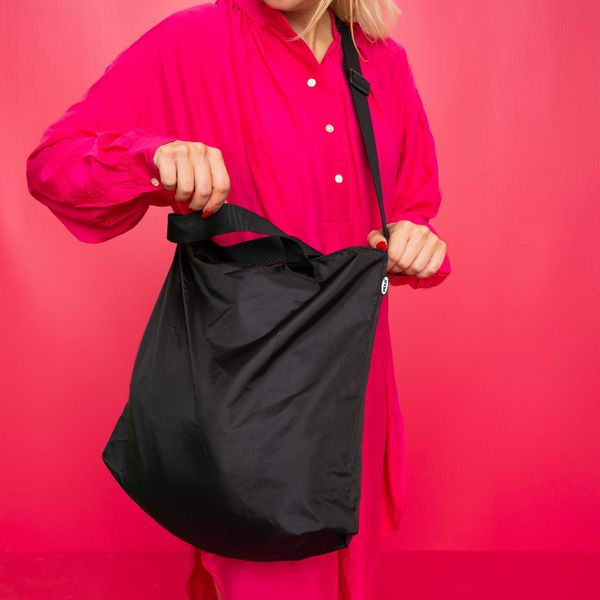 Сумка складная, черный 48x36 см/20 л IKEA RÄCKLA РЭККЛА 404.835.72 - фото 3