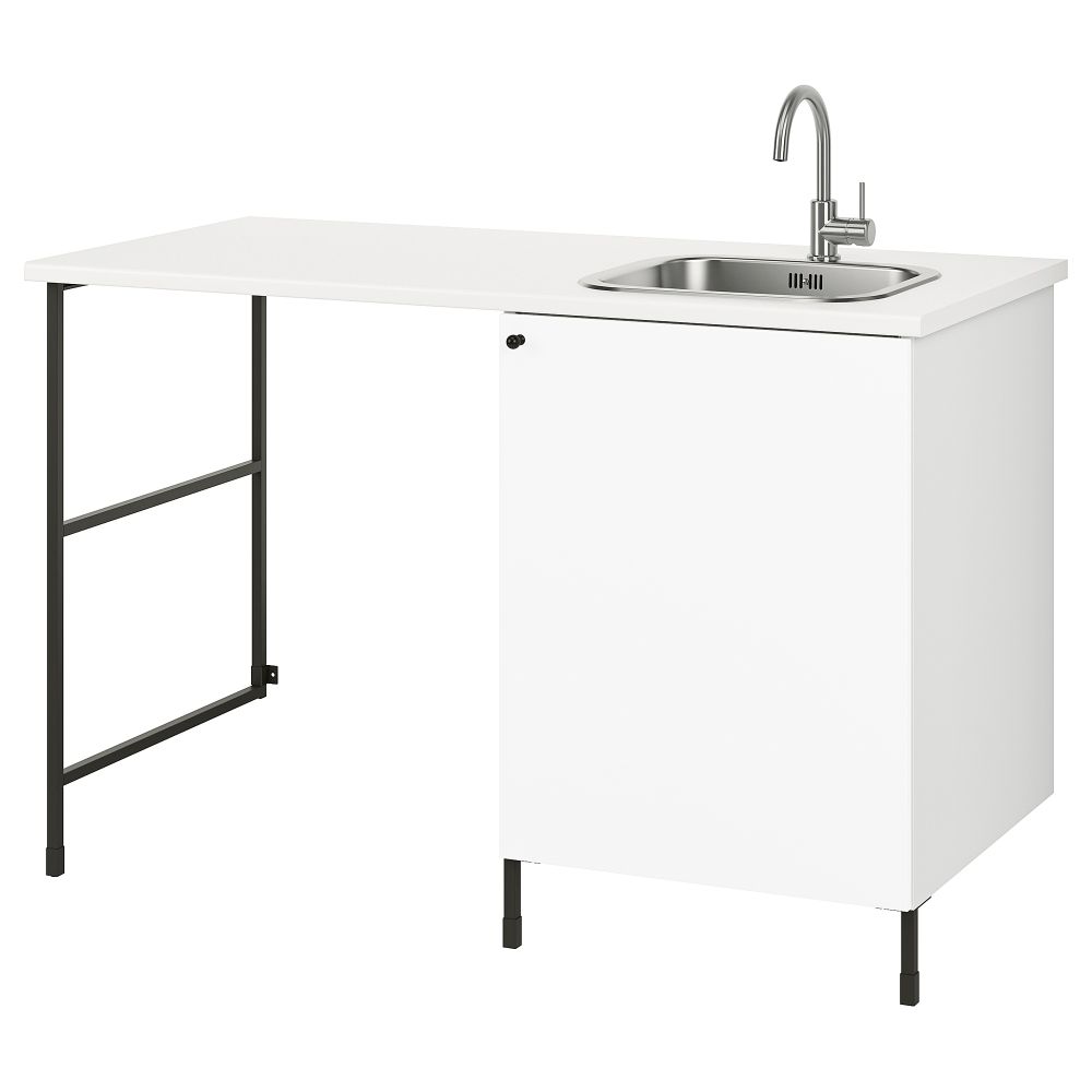 IKEA, вид спереди