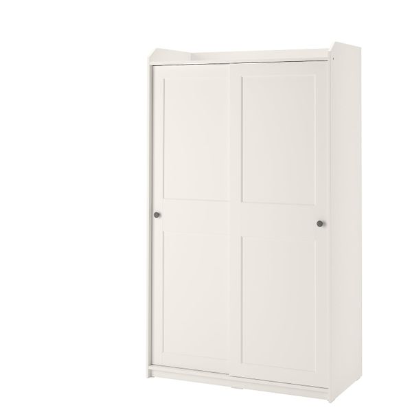 IKEA, вид спереди
