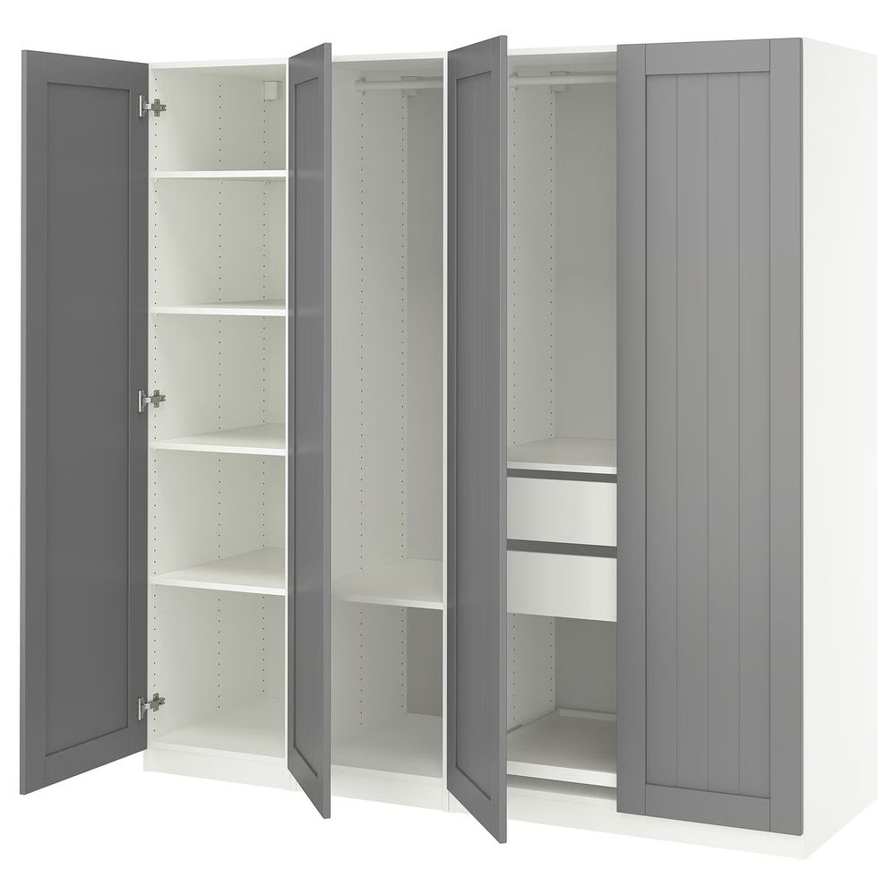 IKEA, вид спереди