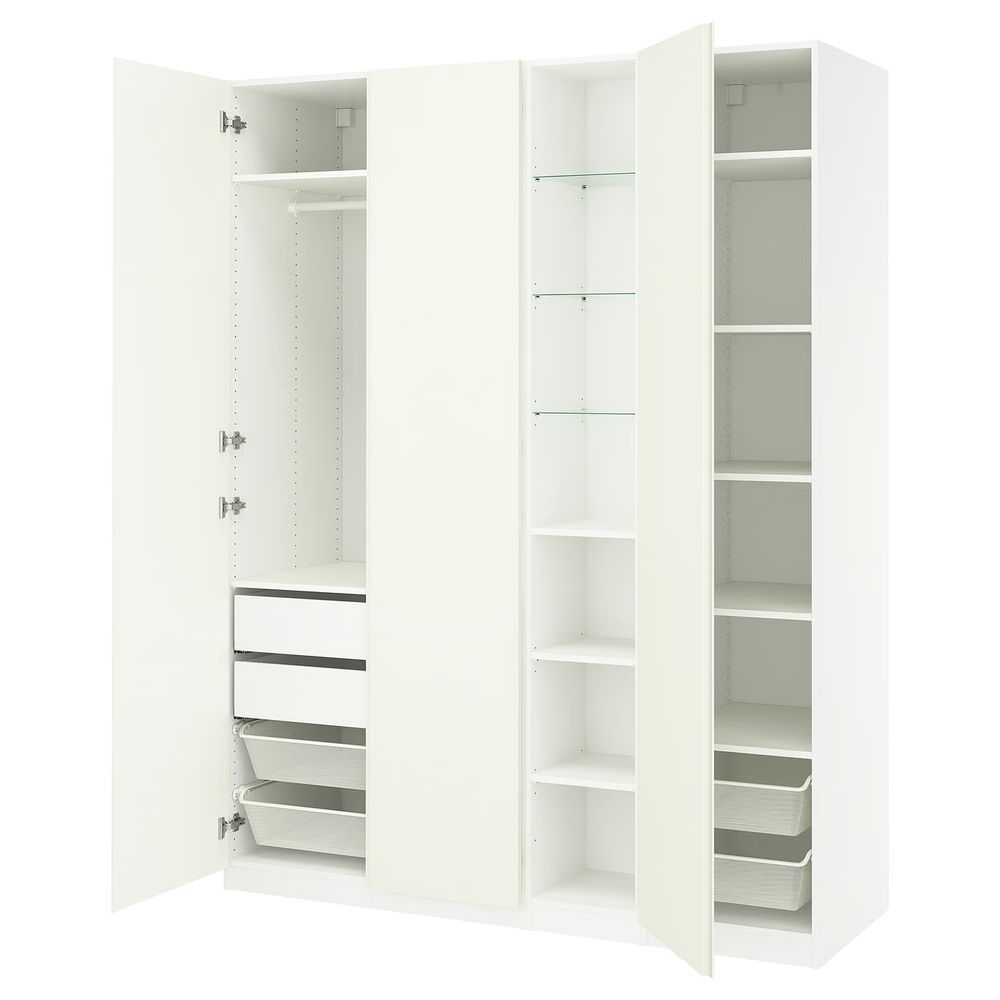 IKEA, вид спереди