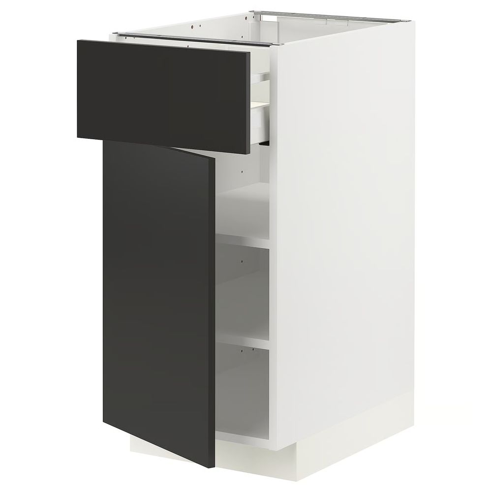 IKEA, вид спереди