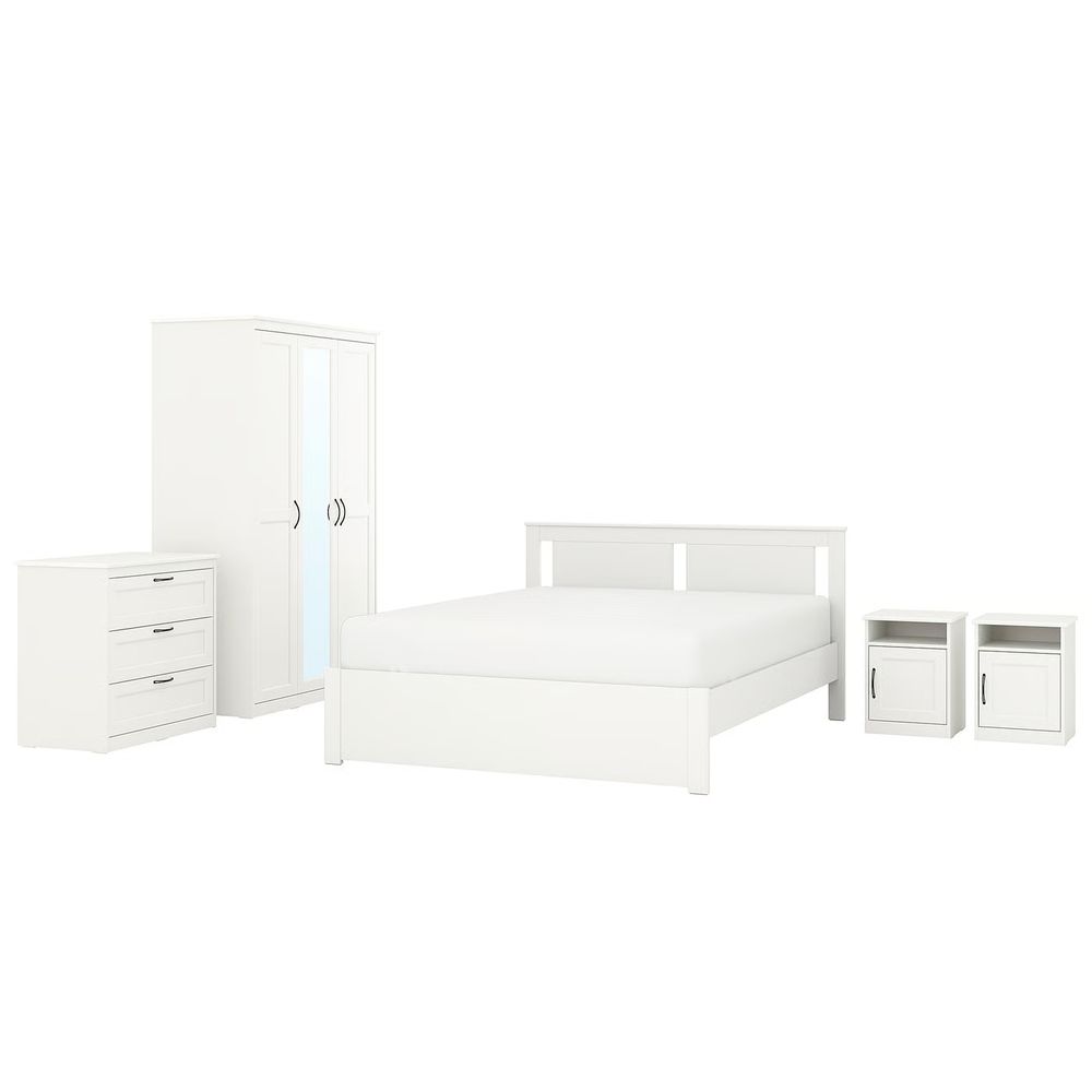 IKEA, вид спереди
