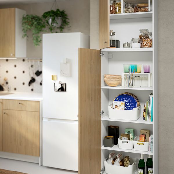 IKEA, вид спереди