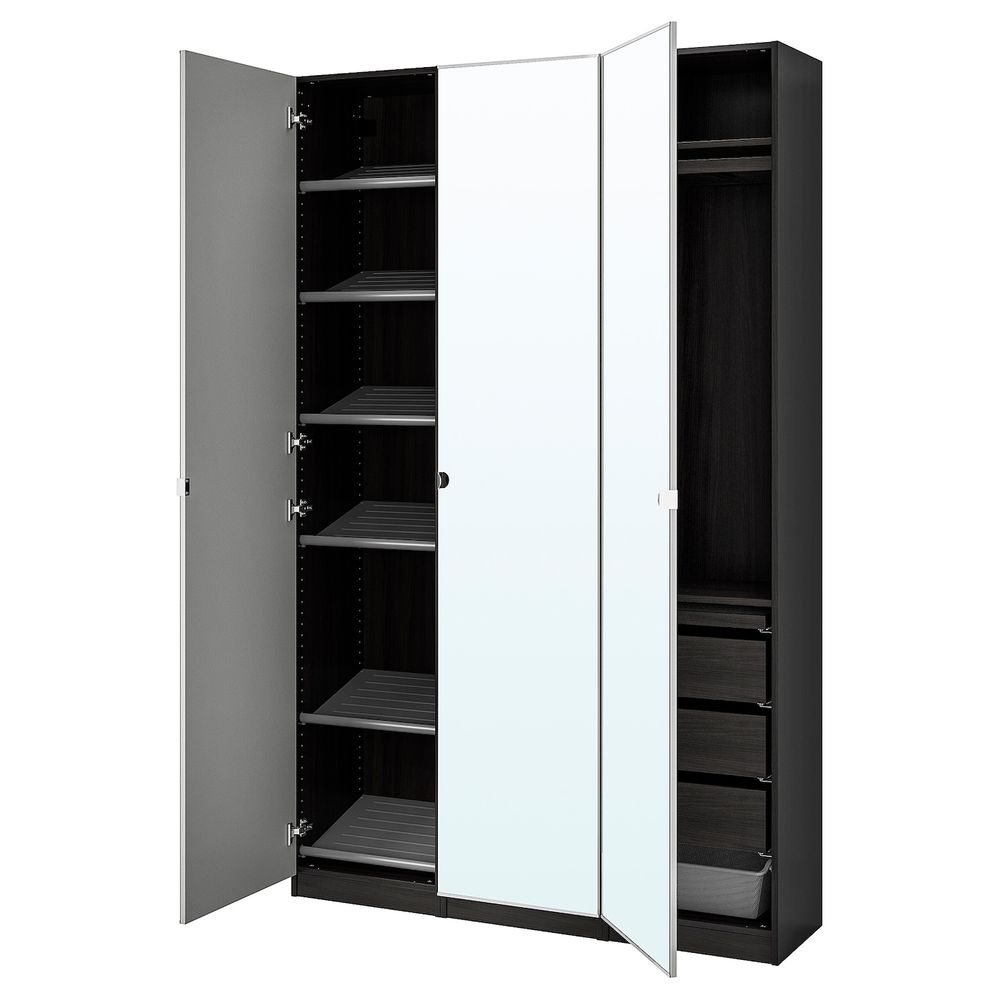 IKEA, вид спереди