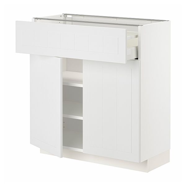IKEA, вид спереди