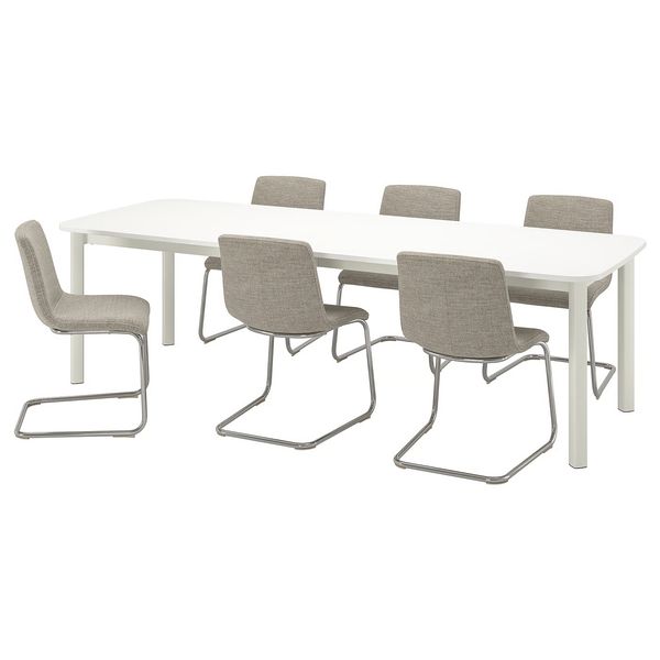 IKEA, вид спереди