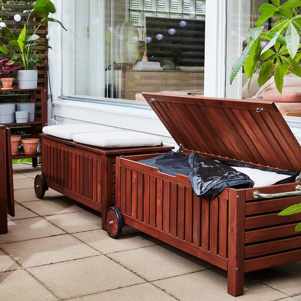 Садовая скамья + сумка для хранения, коричневая морилка 127x57x55 см IKEA ЭПЛАРО / ТОСТЕРО 292.288.80 - фото 2