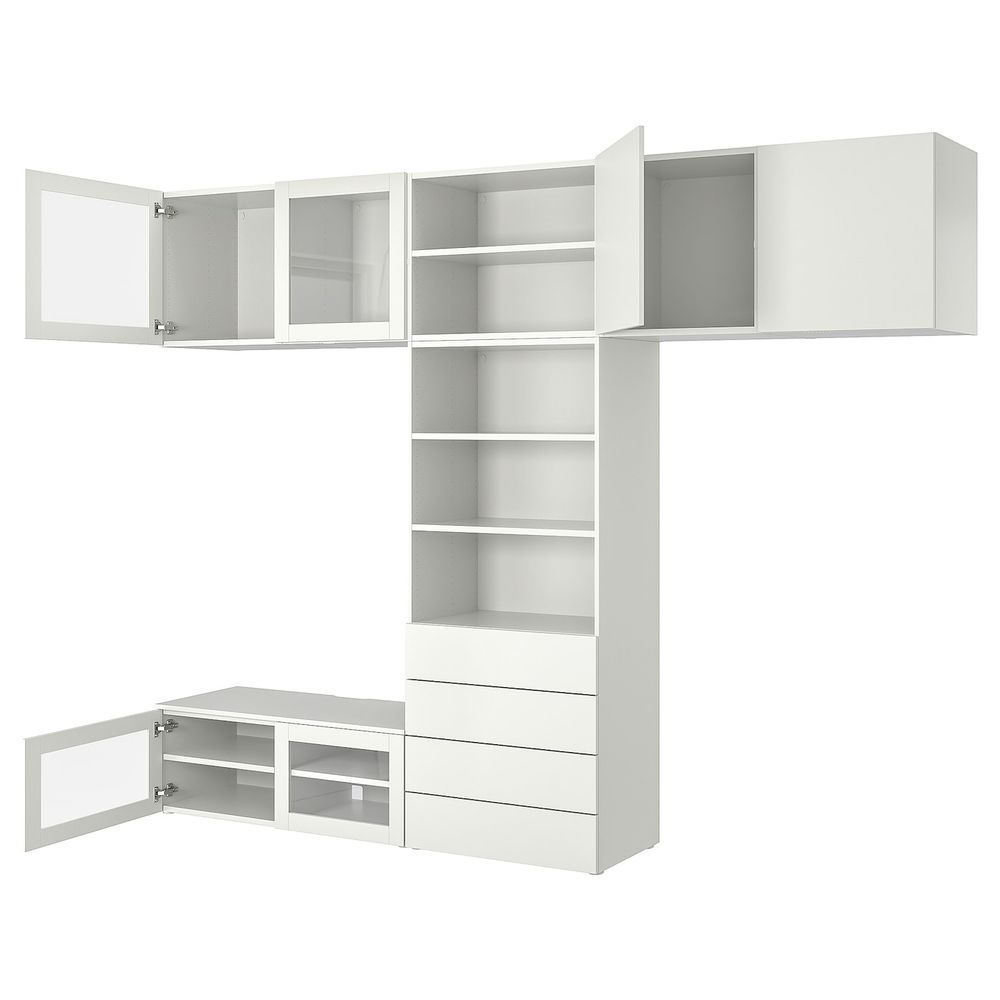 IKEA, вид спереди