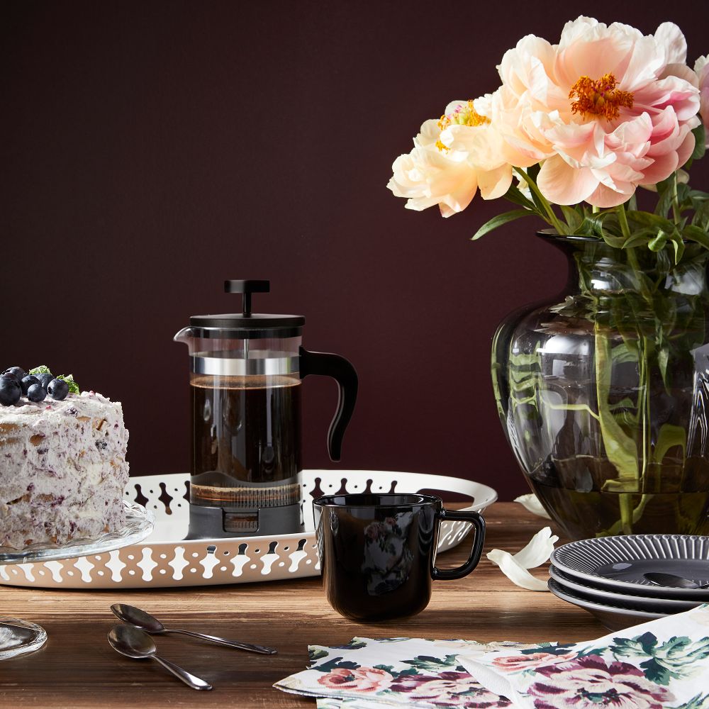 IKEA, вид спереди