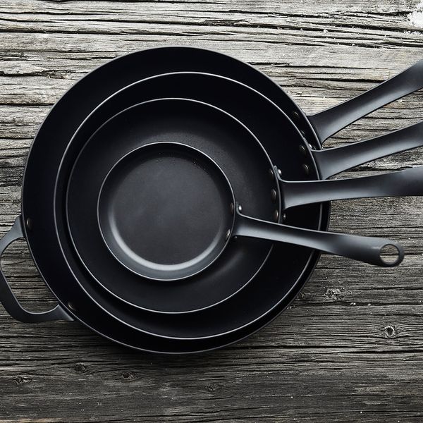 Сковорода, углеродистая сталь 24 см IKEA VARDAGEN ВАРДАГЕН 704.380.12 - фото 5