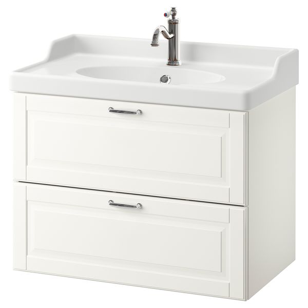IKEA, вид спереди