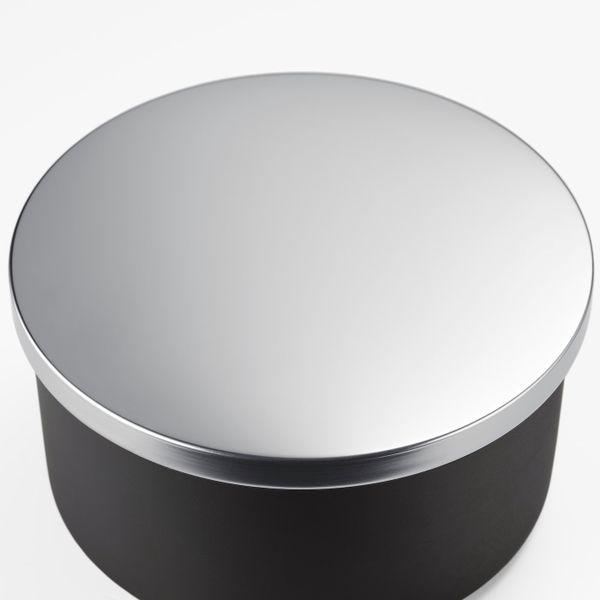 Ароматическая свеча с 3 фитилями, черный Зимняя гармония, черный, 7.5 см IKEA ВИНТЕРФЕСТ 704.321.09 - фото 3