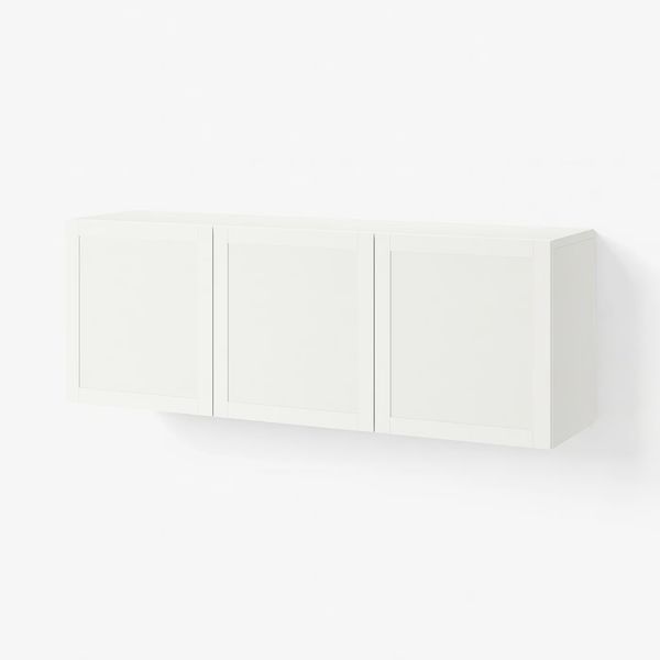 IKEA, вид спереди