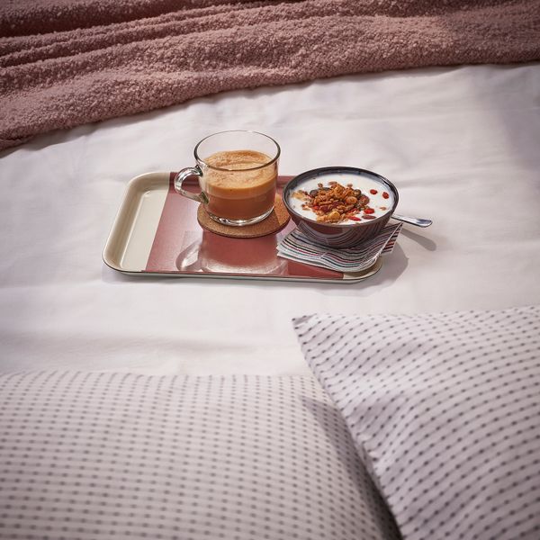 Поднос, 20x28 см, с рисунком серо-розовый, коричнево-красный IKEA RÖDKNOT 805.646.94 - фото 4