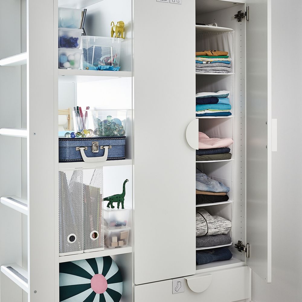 IKEA, вид спереди