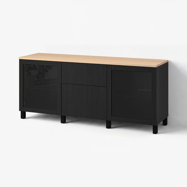 IKEA, вид спереди
