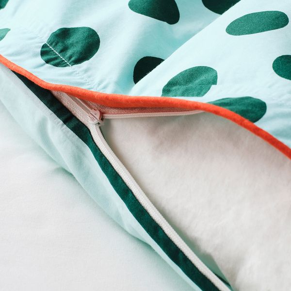 Пододеяльник и наволочка, лоскутный/игрушки 150x200/50x70 см IKEA KÄPPHÄST КЭППХЭСТ 304.557.39 - фото 5