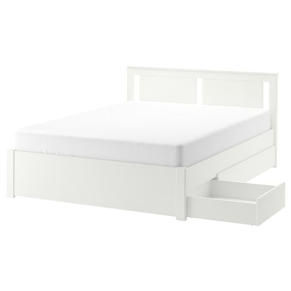 IKEA, вид спереди