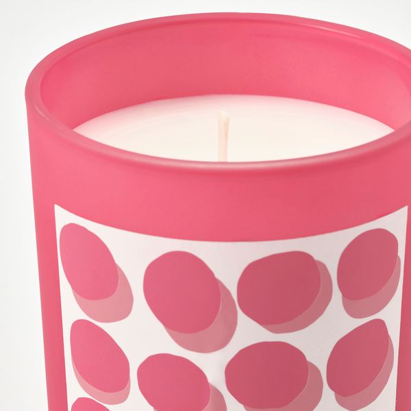 Ароматическая свеча в стакане, Клубника, ярко-розовый, 45 ч IKEA BLODBOK 105.826.63 - фото 5
