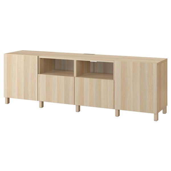 IKEA, вид спереди