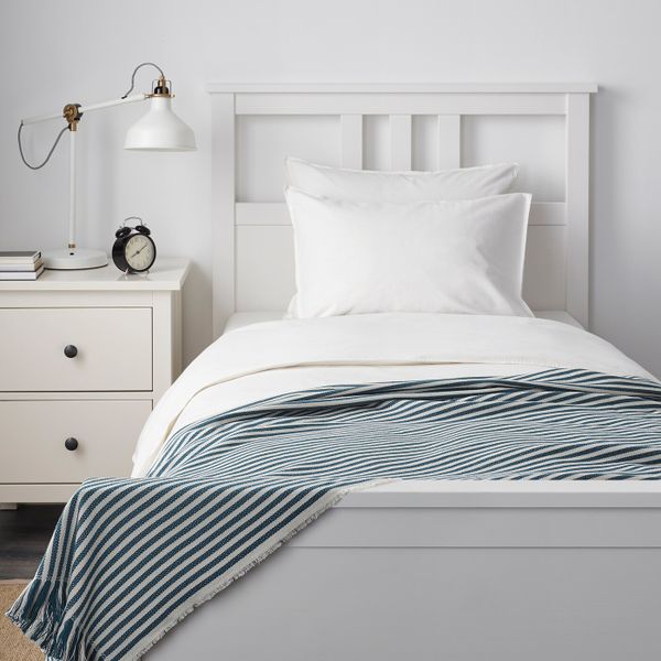 Плед, в полоску белый, темный зелено-синий, 120x180 см IKEA ТУВАЛИ 603.537.82 - схема-чертеж с размерами