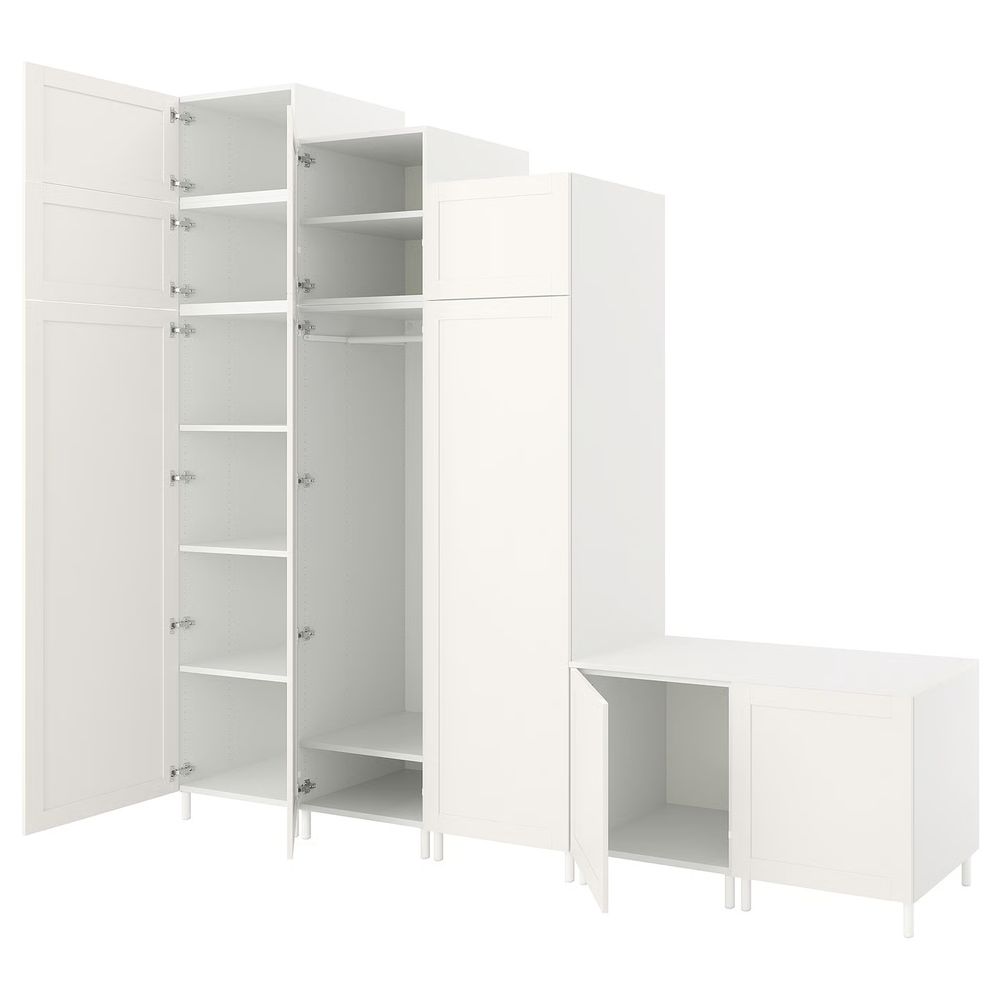 IKEA, вид спереди