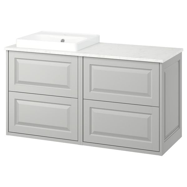 IKEA, вид спереди