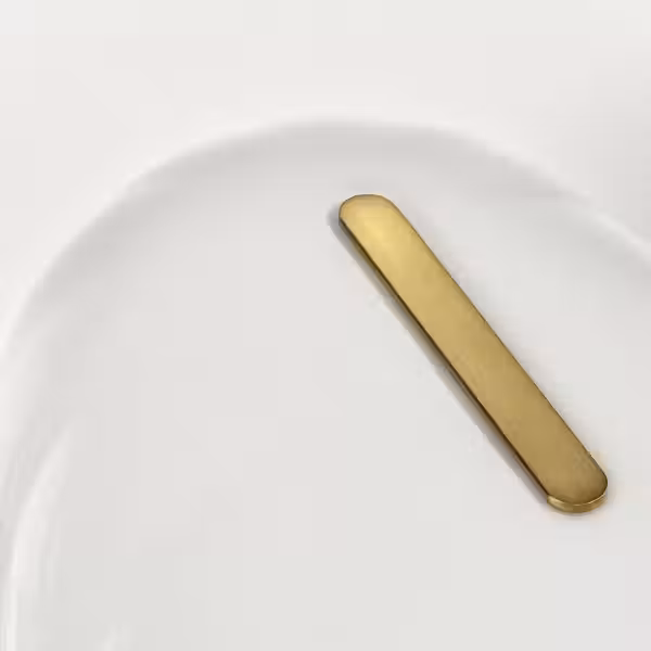 AKTERSPRING АКТЕРСПРИНГ Лампа настольная - молочный стекло/латунированный 39 см - фото 6