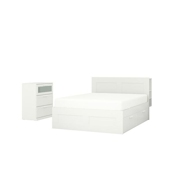 IKEA, вид спереди