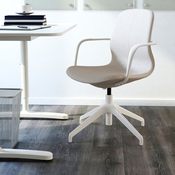 Рабочий стул с подлокотниками, Гуннаред бежевый, белый IKEA LÅNGFJÄLL ЛОНГФЬЕЛЛЬ 793.862.02 - схема-чертеж с размерами