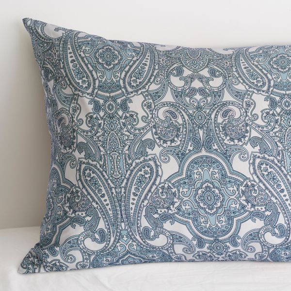 Наволочка, белый, синий 50x70 см IKEA JÄTTEVALLMO ЙЭТТЕВАЛЛМО 204.342.62 - фото 2