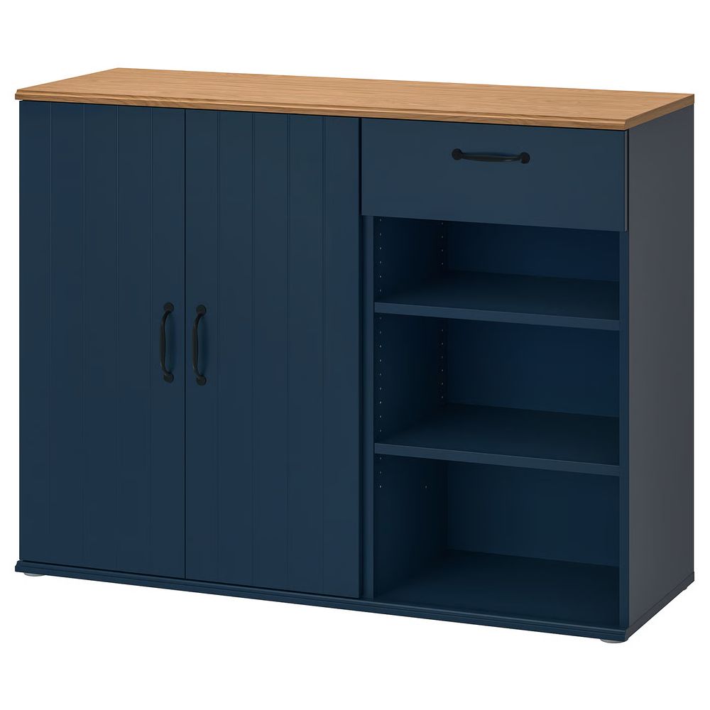 IKEA, вид спереди