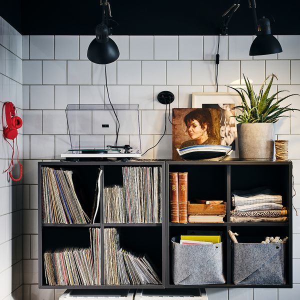 Навесной модуль с 4 отделениями, темно-серый 70x35x70 см IKEA EKET ЭКЕТ 692.858.35 - фото 3