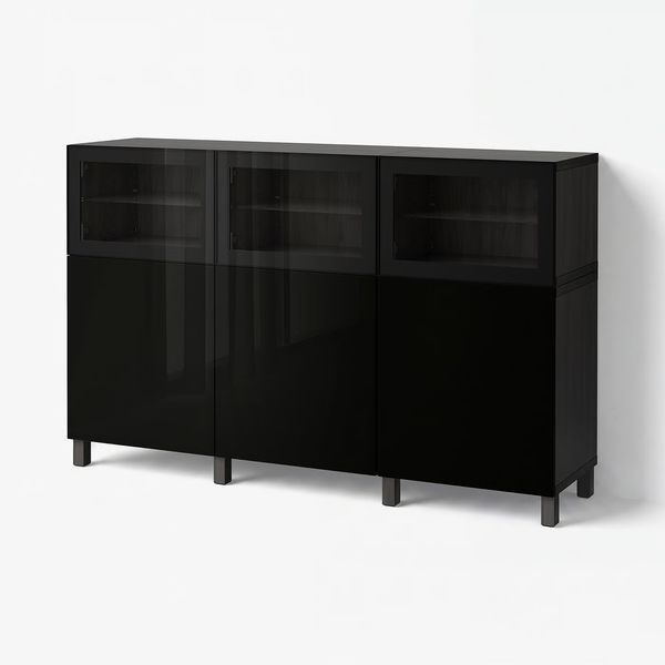 IKEA, вид спереди