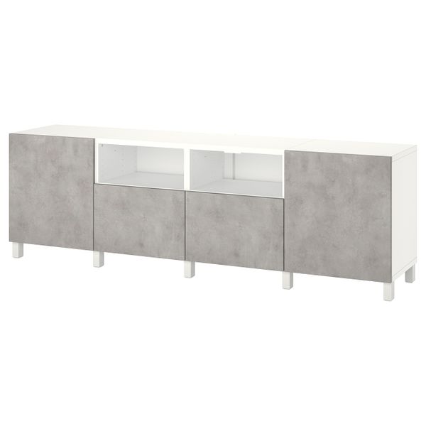 IKEA, вид спереди