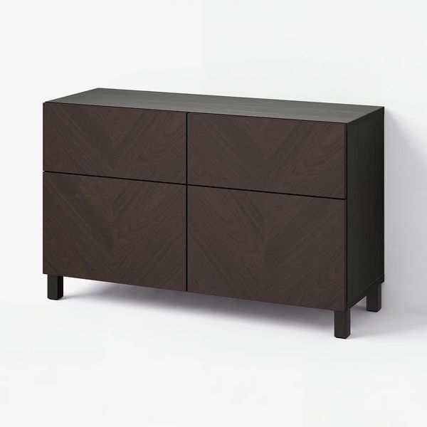 IKEA, вид спереди