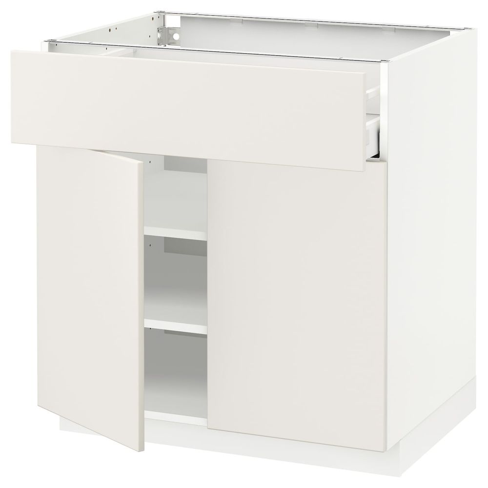 IKEA, вид спереди