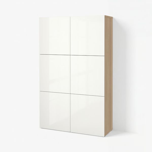 IKEA, вид спереди